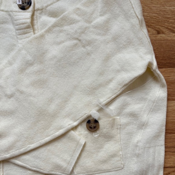 Free People ivory soft sweater cardigan - Picture 6 of 12